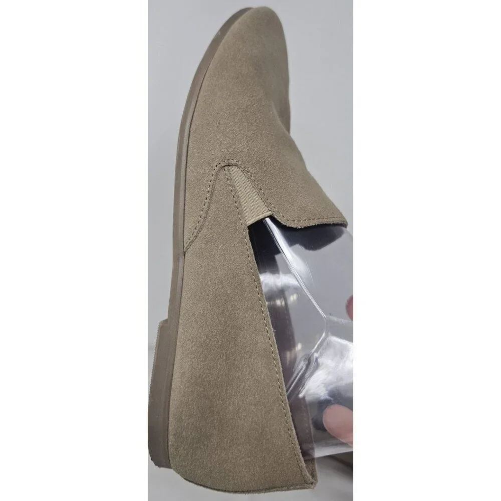 Lucky Brand Beige/Tan Suede Loafer Flats Slip On Shoes Womens Size 9
